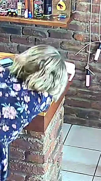 Epic moment from "Caught my wife cheating with the poolguy"