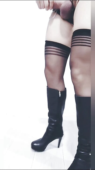 Sexy transvestite in sexy lingerie uniform seeks cock to ride
