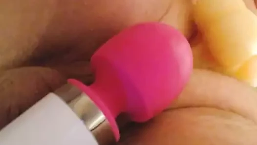 Kıçımda oyuncak ve vibratör