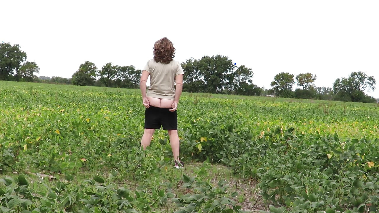 Patricia naked in soybean field