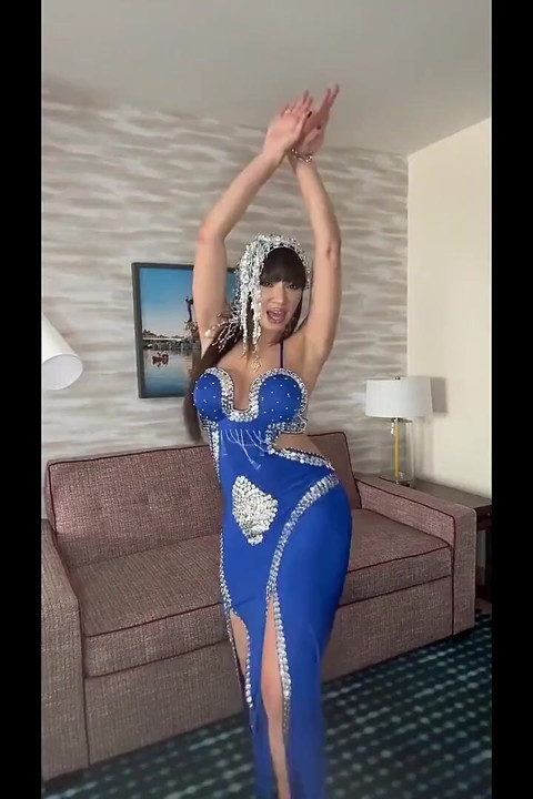 Mısırlı amira ali kocasını işteyken aldatıyor
