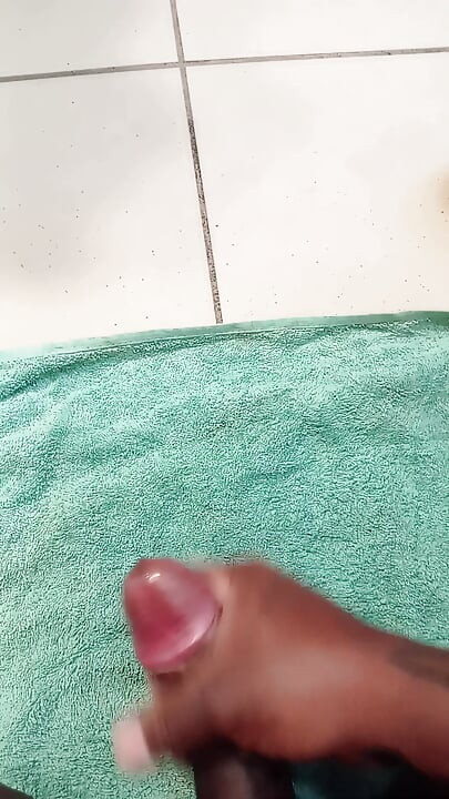 Покусати чорний