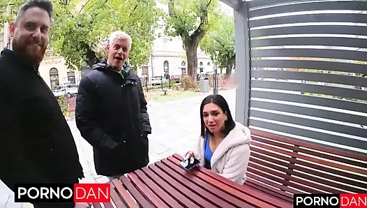 Französisches schätzchen mit knackarsch von Porno Dan gefickt