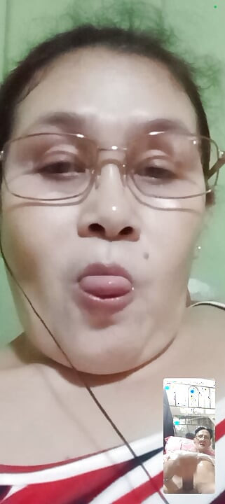 부부가 떨어져 있을 때 필요한 것들.