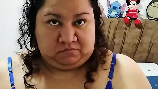 Dan jika kita menghabiskan sedikit waktu melakukan make-up kami, nikmatilah pertama kalinya