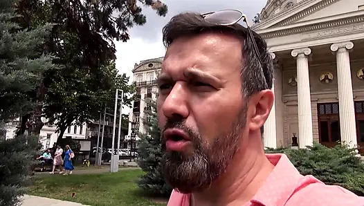 Tätowierte Blonde Schlampe Nimmt Einen Halsfick Und Bekommt Ihren Arsch Zerstört!