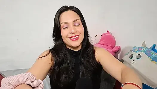 Ролевая игра ASMR, твоя подруга обрезает тебе волосы
