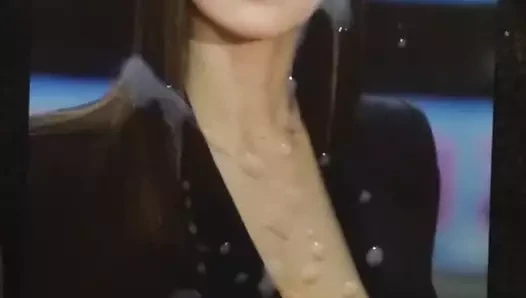 Alexandra Daddario: memelere boşalma