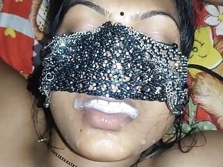Desi bhabhi, sexe brutal et éjaculation dans la bouche