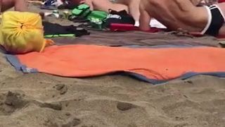 Publiczne ruchanie na plaży