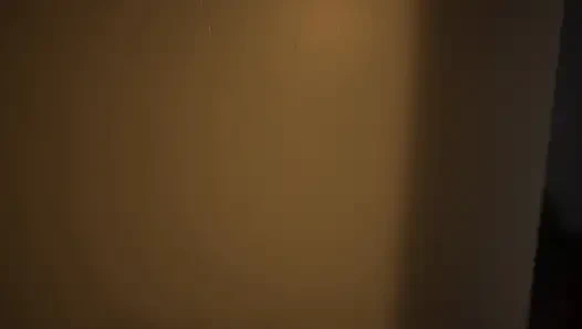 ИЗМЕНИЛА СВОЕМУ ПАРНЮ РАДИ ЦВЕТОВ!!