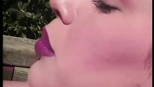 Horny stud loving it as he gets his dick sucked then bangs sexy babe outdoors