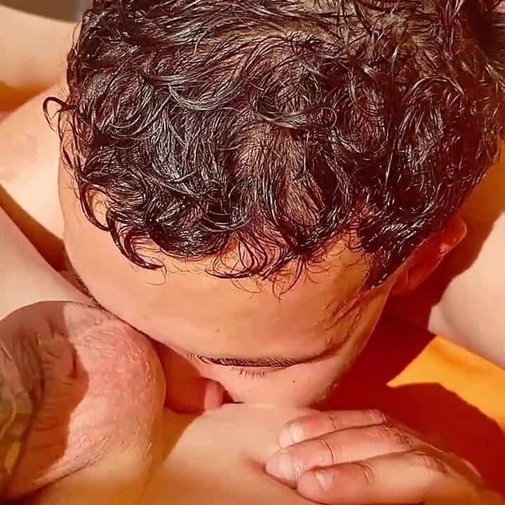 我用她的阴户操了变性人.