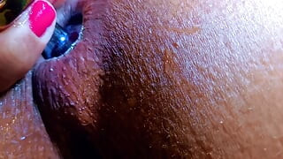 Handjob hướng dẫn hậu môn: Mông của tôi bị phá vỡ bởi một con cặc 60cm!