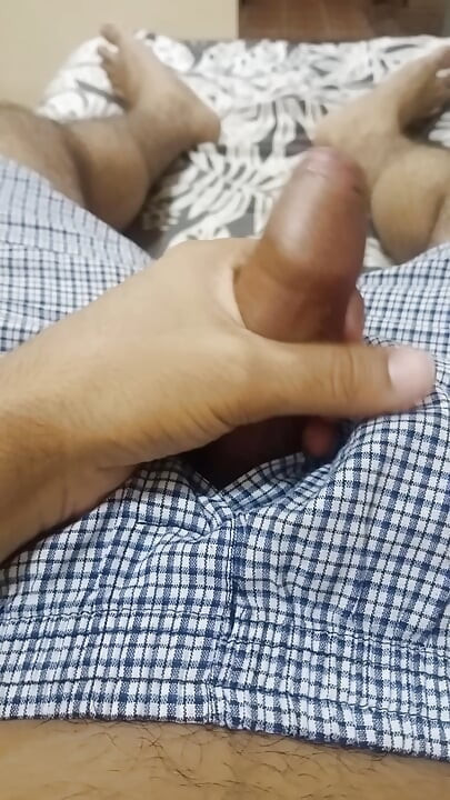 I love touching myself and can't stop touching too