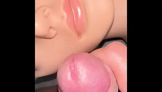 I'm trying to cum on the mannequin's face.