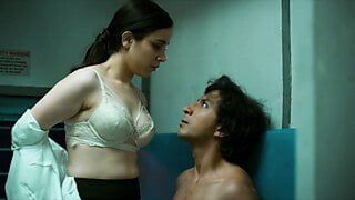 印度女演员ruby bajaj在火车上幻想性爱