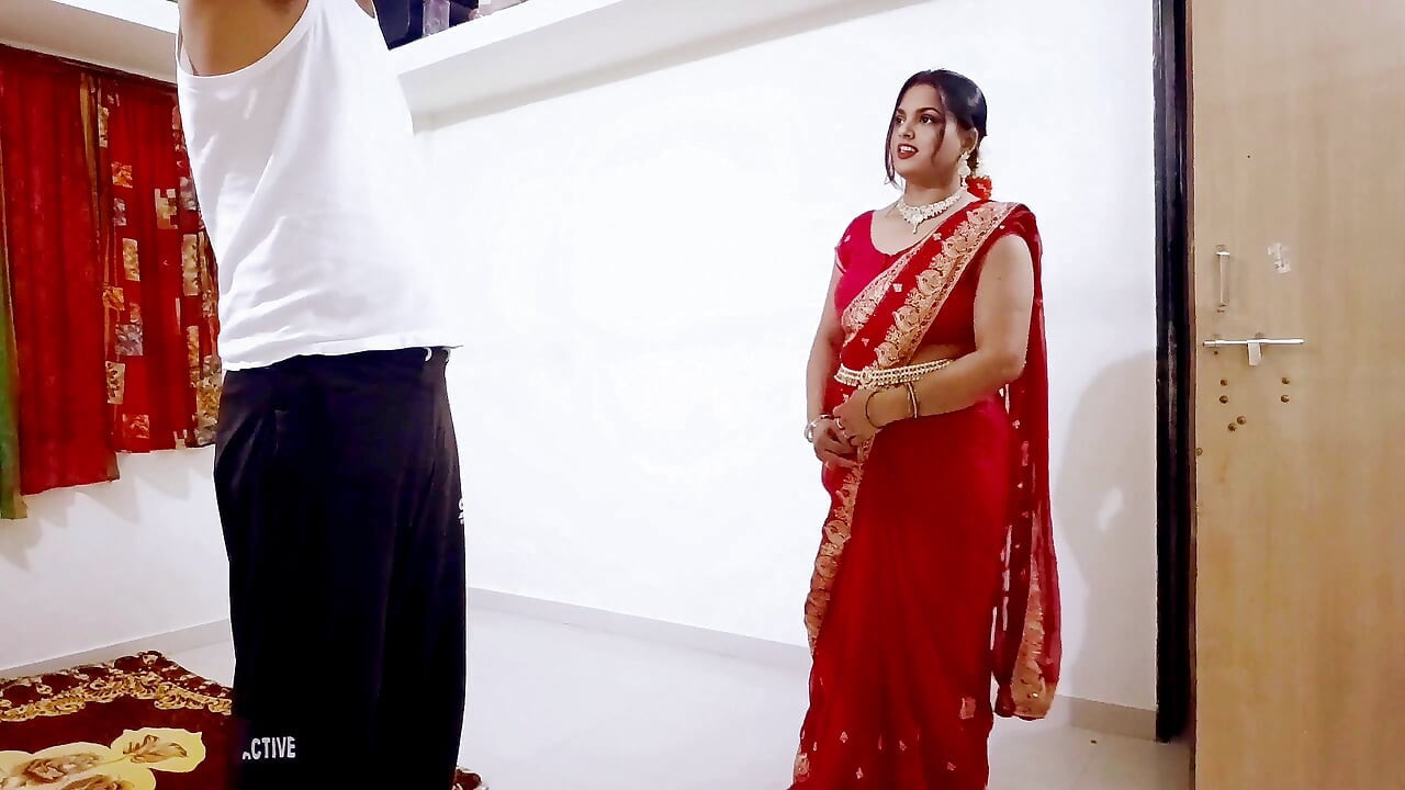 Rhea Bhabhi had sex with her friend's husband at her friend's house