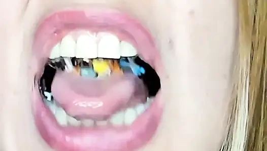 Endoskopie!! Riesin schluckte 25 mitglieder gleichzeitig