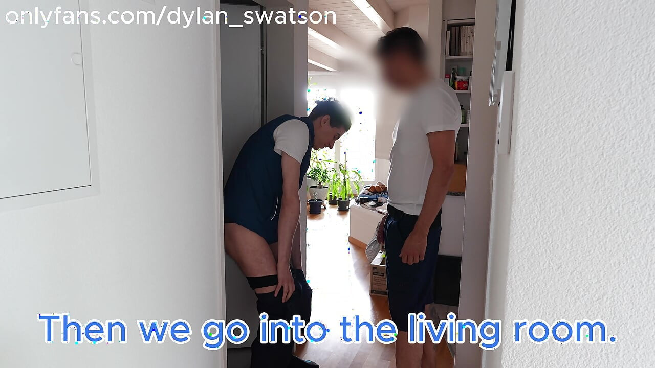Straight delivery boy gets fucked and blown for tipping