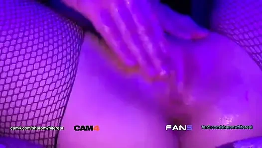 Webcam-schätzchen sickert muschisaft in nahaufnahme der pOV-szene