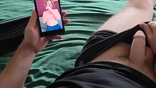 Üvey annemin orta yaşlı seksi en iyi arkadaşımla kazara yüze boşalma zamanı azgın bir çağrıya döndü o doyumsuz kıllı bir olgun