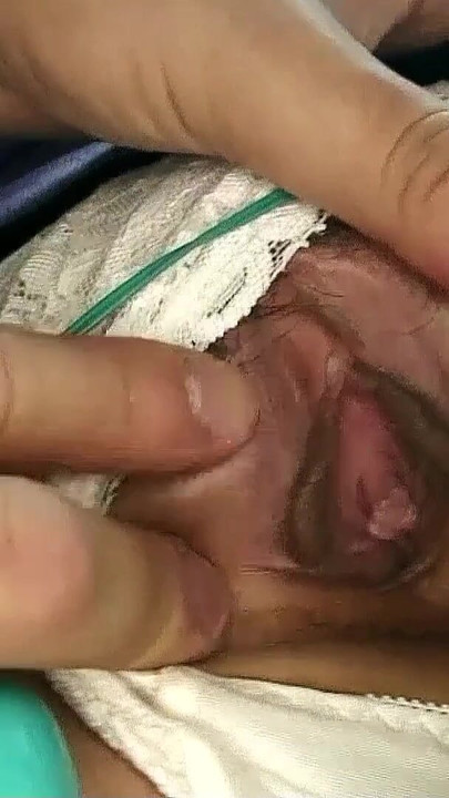 Detik menakjubkan dari "Awek Sekolah Jepun Kecil 18 Bercakap Untuk Blowjob Pertama Di Dalam Kereta Oleh Lelaki Tua"