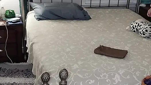 Tante semok bikin ranjangnya masturbasi sampai orgasme nikmat!