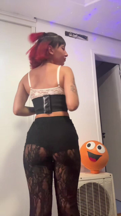 Il gran culo di una teen brasiliana