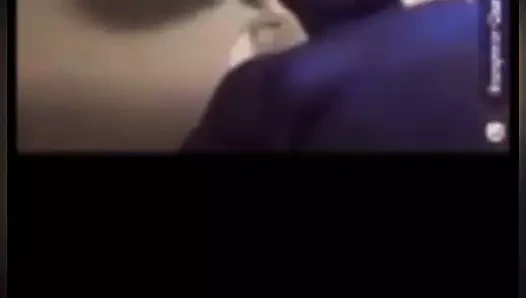 Manger Sein porn video – gros sein