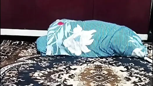 Девушка дези ждет траха