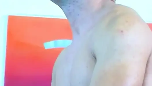 Brünettes schätzchen gefesselt und hardcore mit intensiven orgasmen gefickt