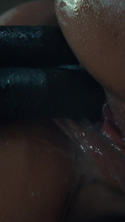 Huge Monster Cock Sex - Latina Why Effy Fucked