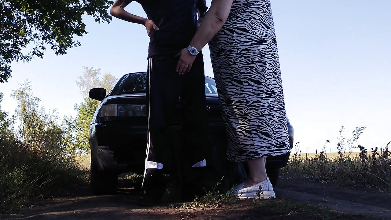 Pisao je javno u prirodi, jebao punicu u usta i napunio ih spermom