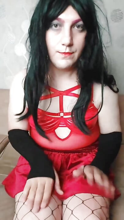 Electra heta femboy modell röda ljus