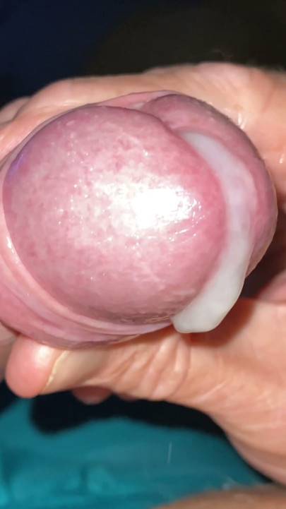 Uncut cums | Clip 2