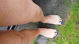 Pinkeln auf meine Füße