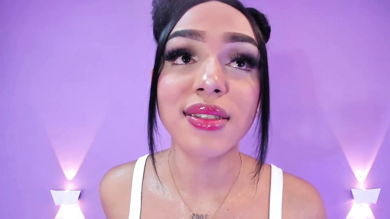 ปากฉ่ําเซ็กซี่