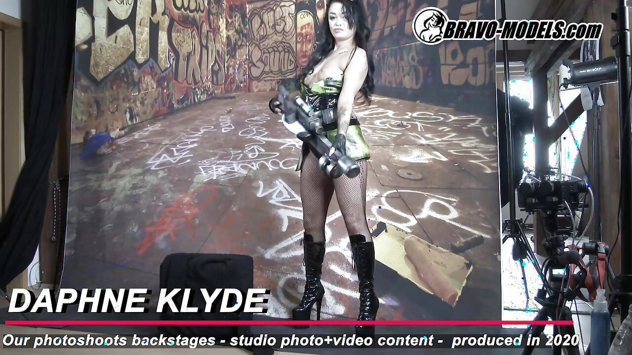 Backstage photoshoot Daphne Klyde - Voksen