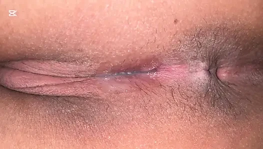 Ich erwischen meinen stiefsohn, der mich beobachtet, während ich mich anzieht und wir ficken am ende