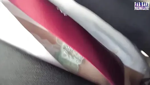 Rail-neckendes rendezvous mit einer kurz geschnittenen süße, die jeden warmen tropfen ausspioniert teil.2