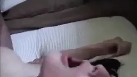 Extremelly Horny Amateur Slut Knows How To Treat A Dick