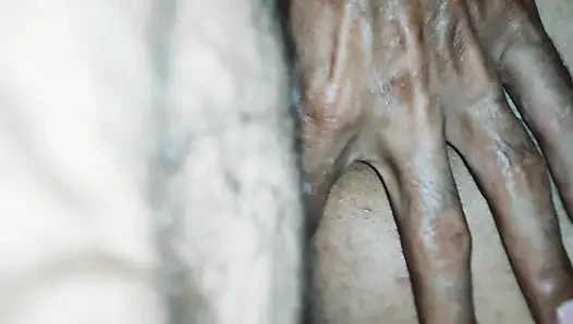 Pora 1 Ghanta Bhai ny Gand mari tati nikal ge kuty ny meri