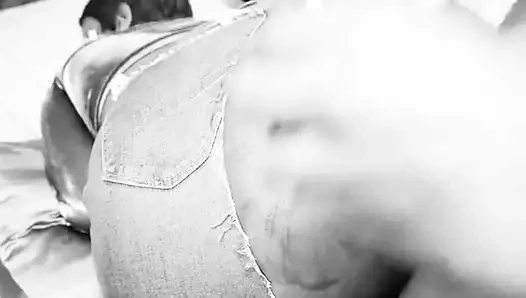 Ich bin mein fickfreund, ich ficke sie immer hart wie eine hure, die sie ist