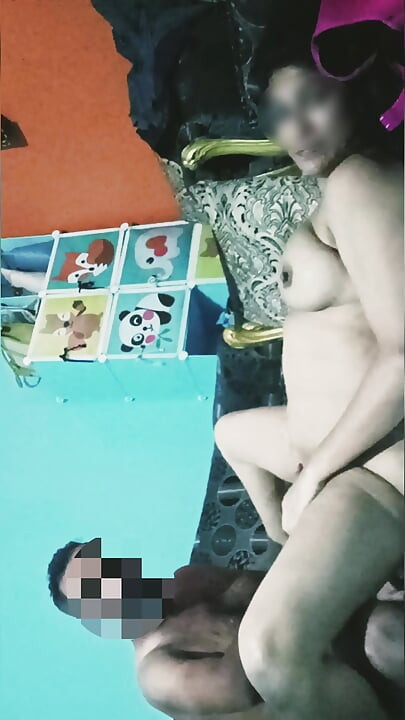 Μόλις γύρισε κάτι σούπερ καυτό και σέξι..