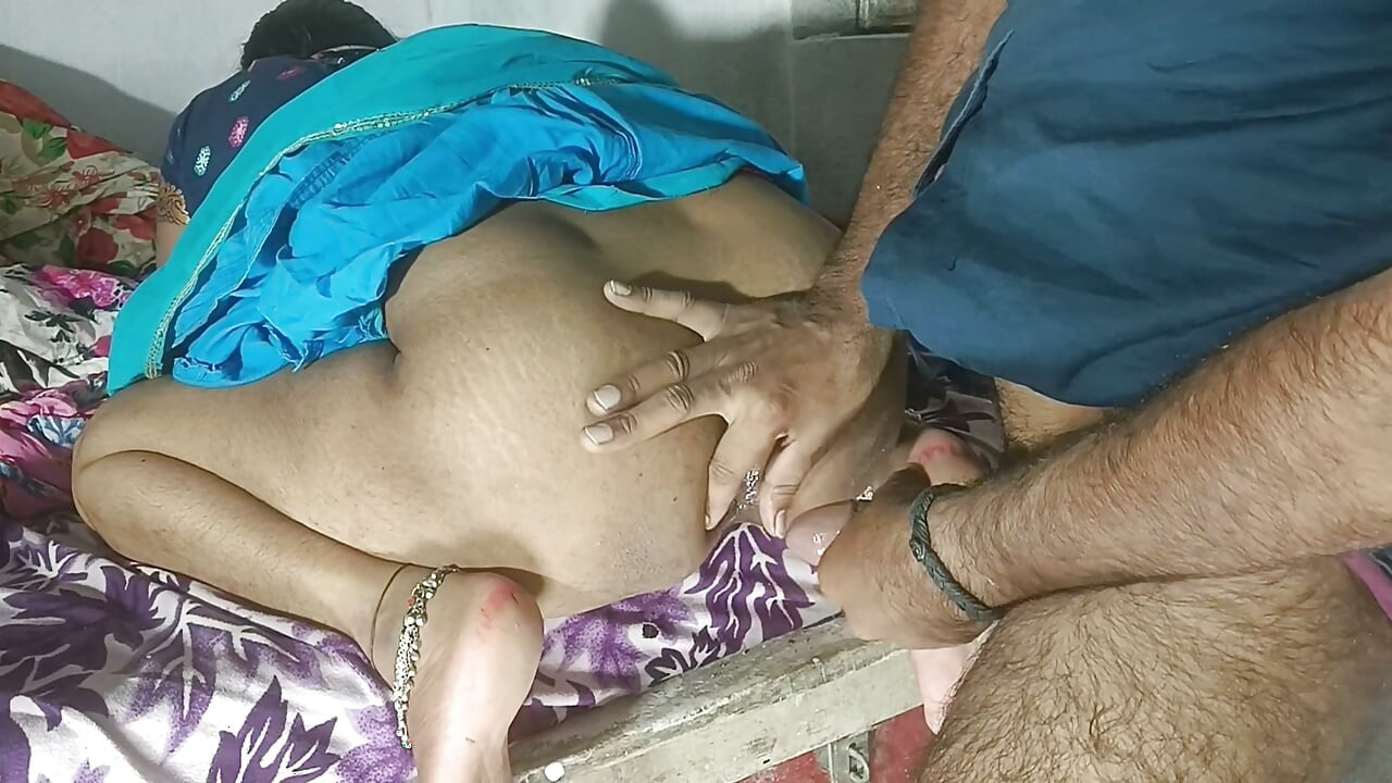 Follada anal estilo perrito con audio en hindi