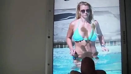 Cum üzerinde britney spears 14