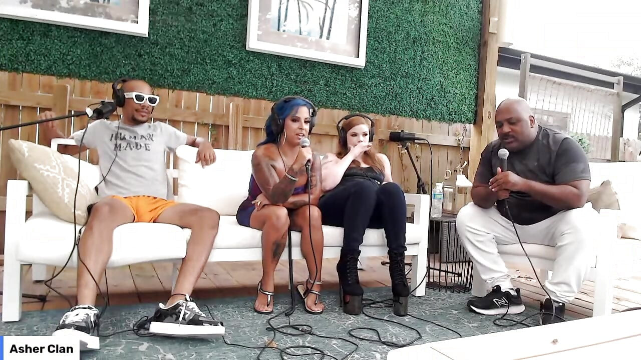 Livestream Adult Just Chatting z hiszpańską Barbie, Dwayne Foxx, Mrflourish Podcast Asherclantv