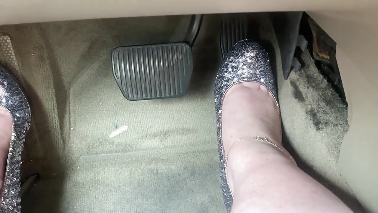 Pompage de pédales en 5 en talons