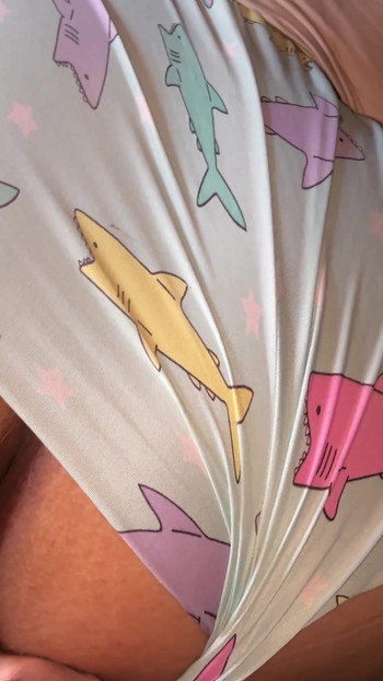 Fac sex blând cu iubita mea, așa că nu suntem prinși | Clipul 1